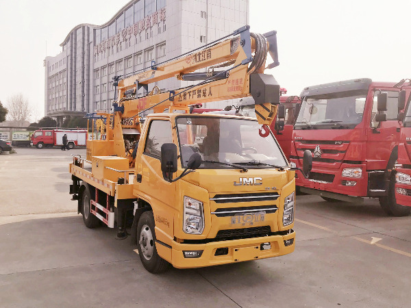 江鈴13米高空作業(yè)車(chē)