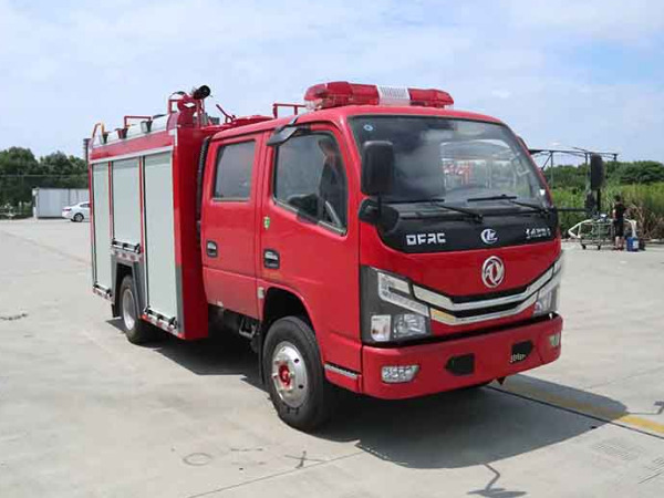 東風(fēng)2.5噸水罐消防車(chē)