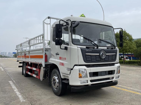 東風(fēng)天錦氣瓶運(yùn)輸車(chē)