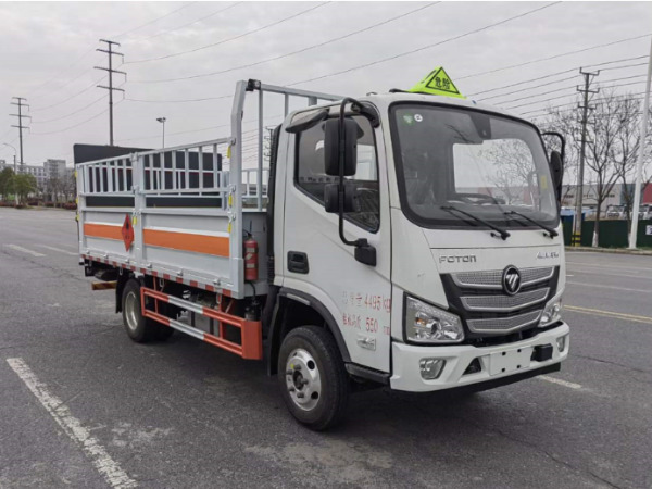 歐馬可4米1氣瓶運(yùn)輸車