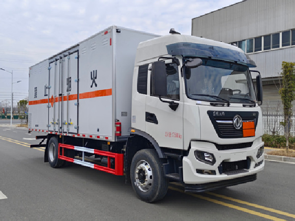 東風(fēng)天錦爆破器材運(yùn)輸車