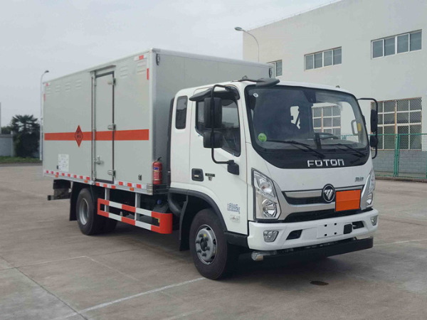 奧鈴4米8爆破器材運(yùn)輸車(chē)